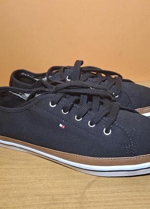 Женские фирменные кеды tommy hilfiger