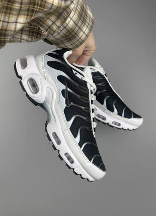 Кросівки nike air max plus white black metallic pewter