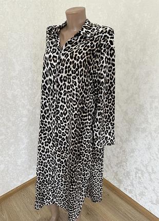 Брендовое леопардовое прямое платье на пуговицах миди h&m