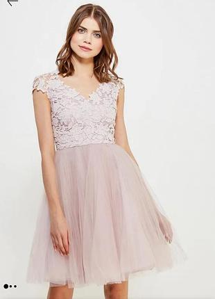 Красивое праздничное платье юбки из фатина