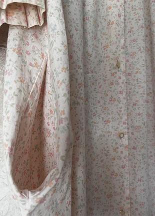 Фантастичний квітковий вінтажний пеньюар нічна сорочка нічненька на ґудзиках з кишенями ві...