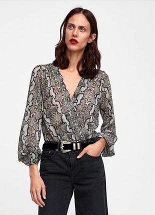 Боді блуза від zara з принтом