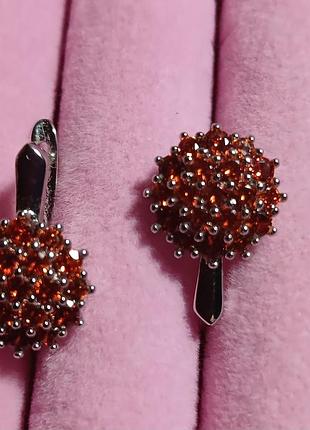 Серьги блестящие
