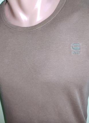 Стильная фирменная футболка хаки бренд.g-star.м.унисекс