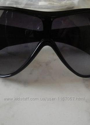 Фирменные женские очки trussardi. оригинал. made in italy.