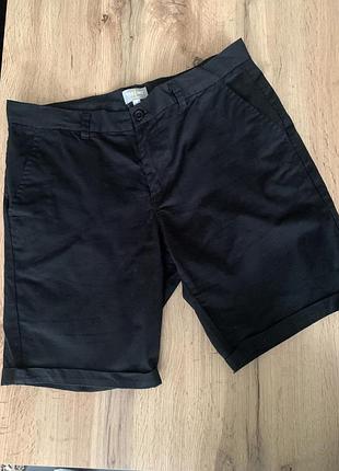 Чорні котонові шорти