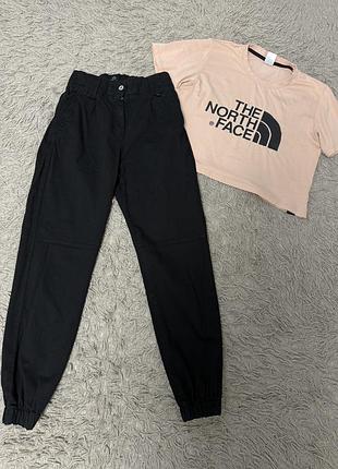 Джинсы черные джинсовые карго bershka