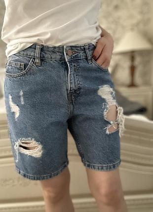 Джинсовые шорты с дырками 😻