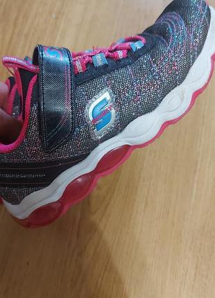 Кросівки з підсвіткою фірмові skechers