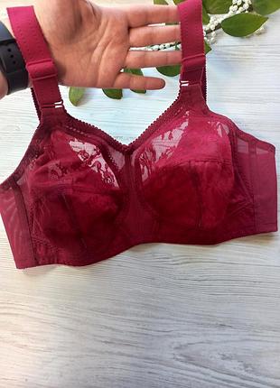 Бюстгальтер от известного немецкого бренда triumph размер 90d💝