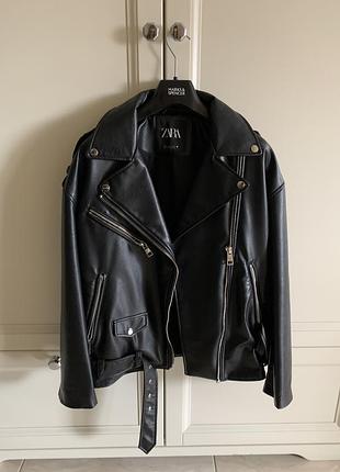 Шкіряна куртка zara