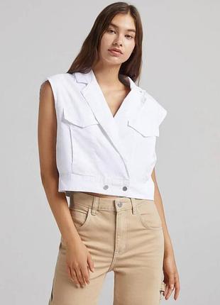 Котонова жилетка bershka