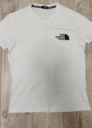 Футболка The north face.