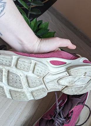 Kpocівки ecco bionic 39 2