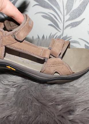 Karrimor босоніжки 26.7 см устілка