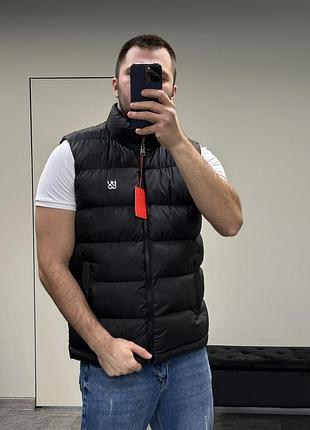 Жилетка безрукавка hugo boss