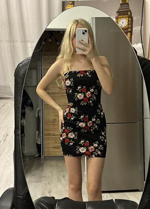 Квіткова чорна сукня shein