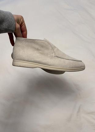 Лоферы loro piana молочные