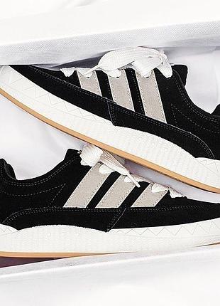 Кроссовки adidas