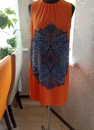 Сукня міні.