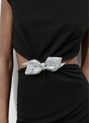 Очень крутое платье zara с аксессуаром 🖤5 фото
