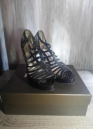 Продам женские босоножки bebe, размер 38