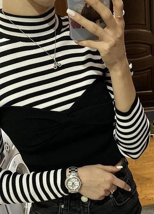 Укороченный свитер (кофта) zara размер s