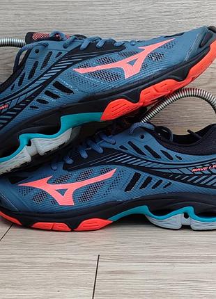 Mizuno wave lightning z4 жіночі кросівки