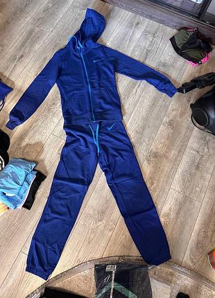 Костюм nike