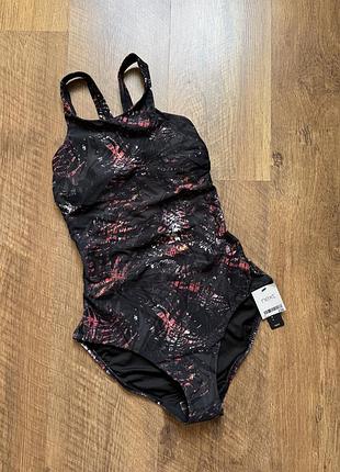 Суцільний купальник спортивний