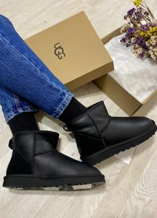 Ugg classic mini black leather🆕 шикарные женские угги 🆕 купить наложенный платёж1 фото