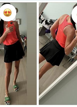 Дуже ярка спортивна жіноча майка