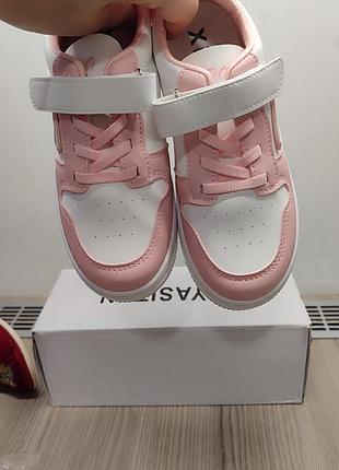 Кросівки для підлітків 4