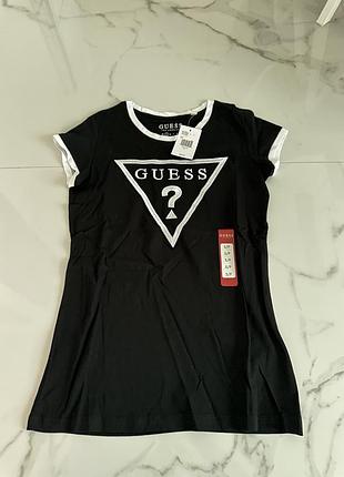 Женская футболка guess
