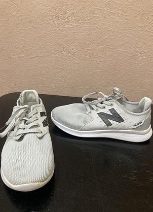 Кросівки, кроссовки, легкі кросівки, легкие кроссовки