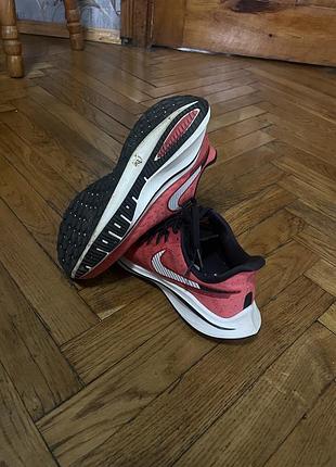 Кросівки nike