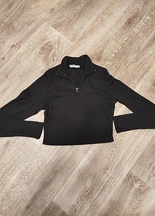 Топ з рукавами