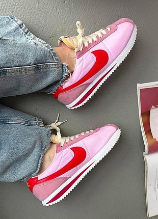 Шикарные женские кроссовки nike cortez pink red premium розовые