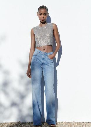 Металевий топ в стразах zara