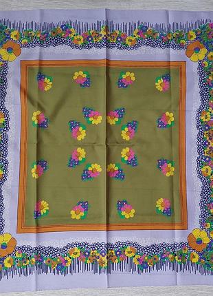 Сиреневый винтажный платок в цветочный принт (66 см на 67 см)