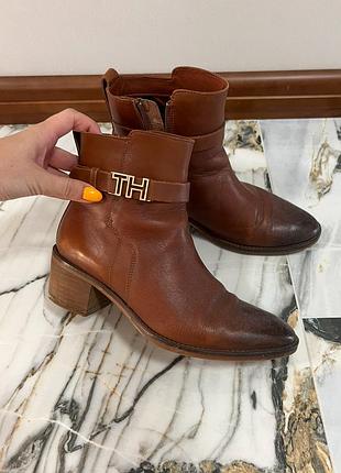 Взуття ковбойки tommy черевики