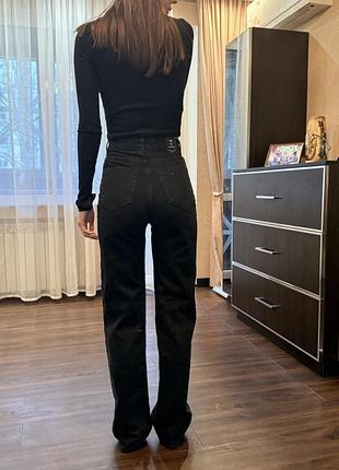 Прямые джинсы палаццо бренда vonnavi