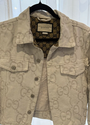 В лучшем виде: джинсовый костюм gucci