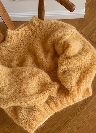 Базовый свитер оверсайз