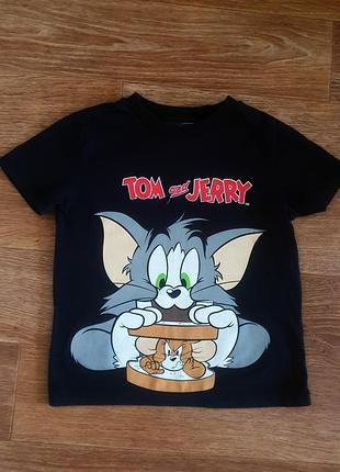 Класна футболка tom and jerry на 3-5 роки