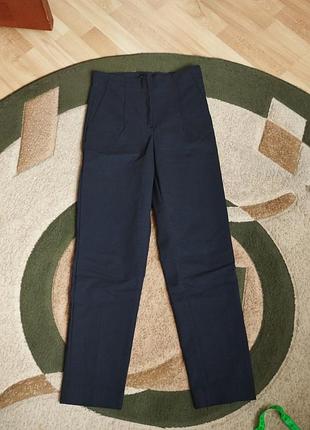 Брюки в отличном состоянии