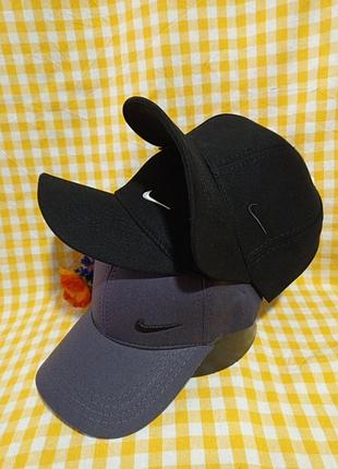 Бейсболки для чоловіків та жінок