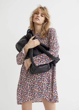 Платье в цветы р.м