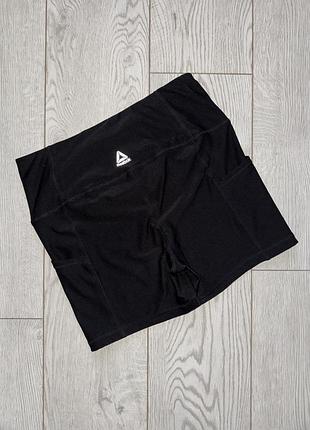 Спортивные шорты reebok