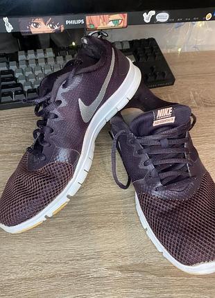 Nike training flex 4